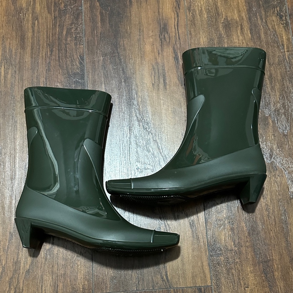 Jeffrey Campbell Women's Dark Army Green Short Heeled Calf Rain Boots